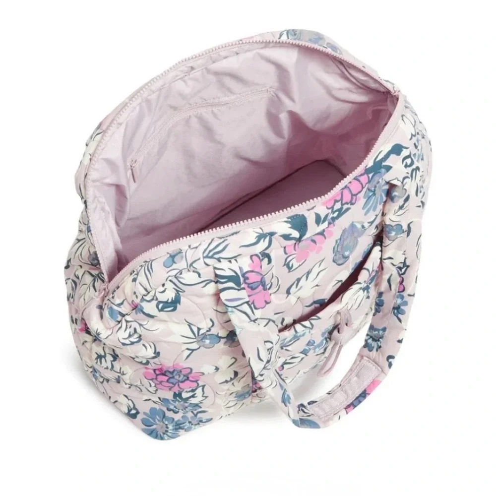 Vera Bradley Quilted Floral Feather Weight Tote in Light Pink with Blue - Picture 4 of 6